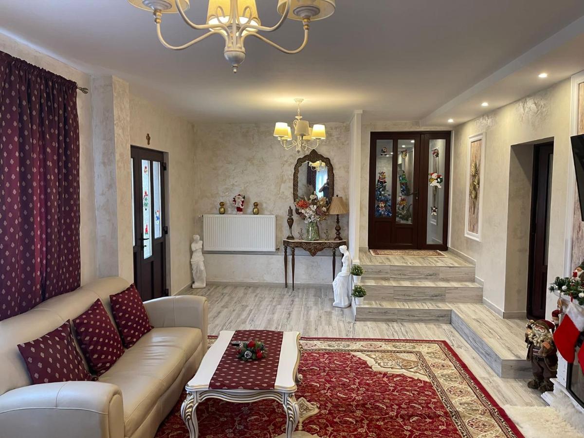 Affittacamere Casa Cu Pitici Vama  Esterno foto