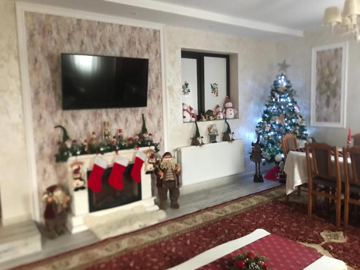 Affittacamere Casa Cu Pitici Vama  Esterno foto