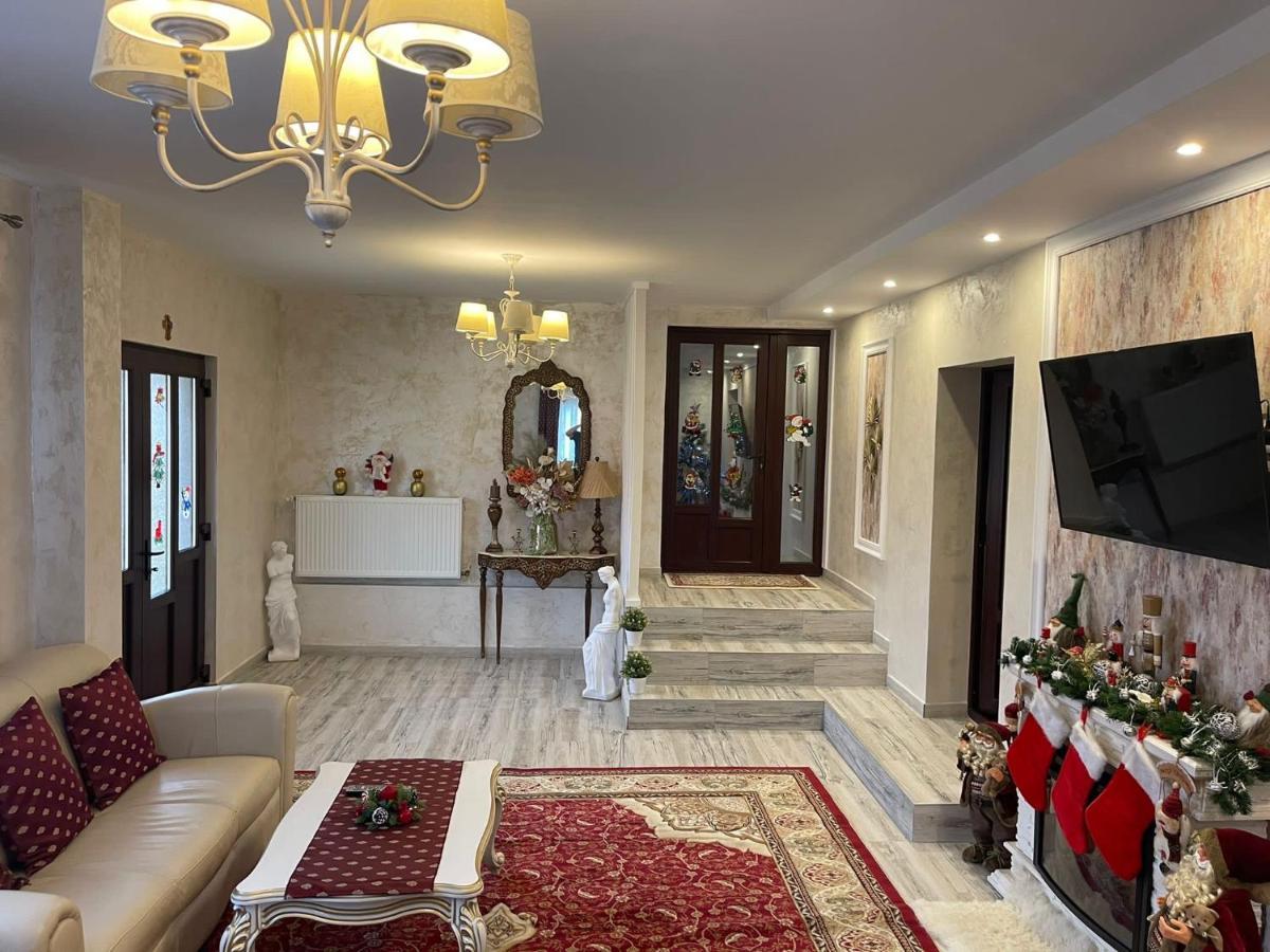 Affittacamere Casa Cu Pitici Vama  Esterno foto