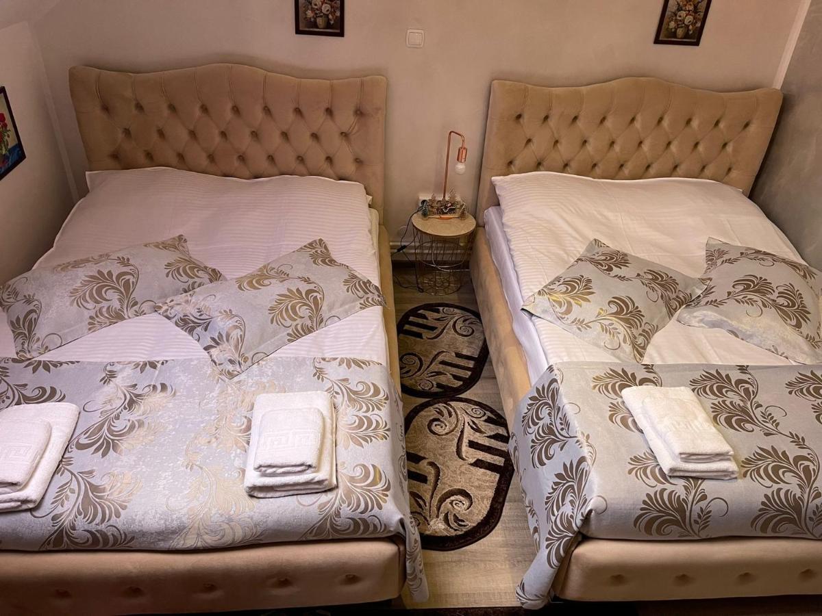 Affittacamere Casa Cu Pitici Vama  Esterno foto